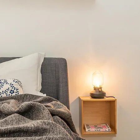 Relaxed, Homely Flat In Penha De Franca * Лиссабон